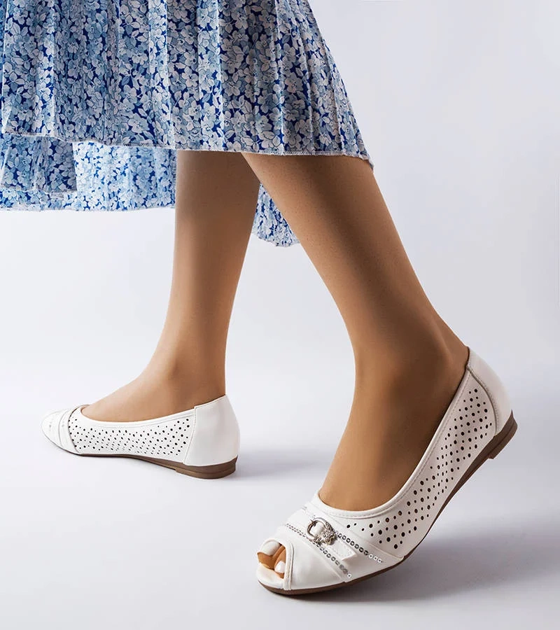 Fehér csipkés balerina cirkóniákkal Creek