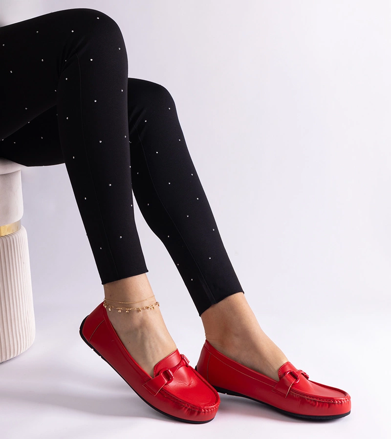 Piros klasszikus öko bőrmokaszinok Pelayo