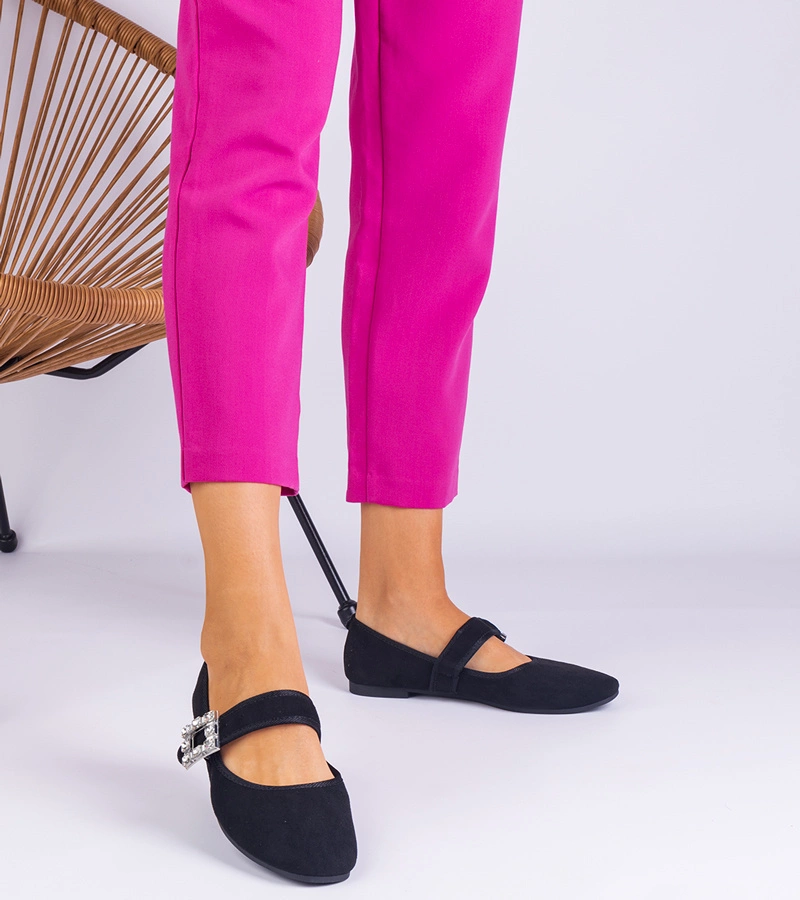 Demetra fekete balerinacipő kristályos csattal