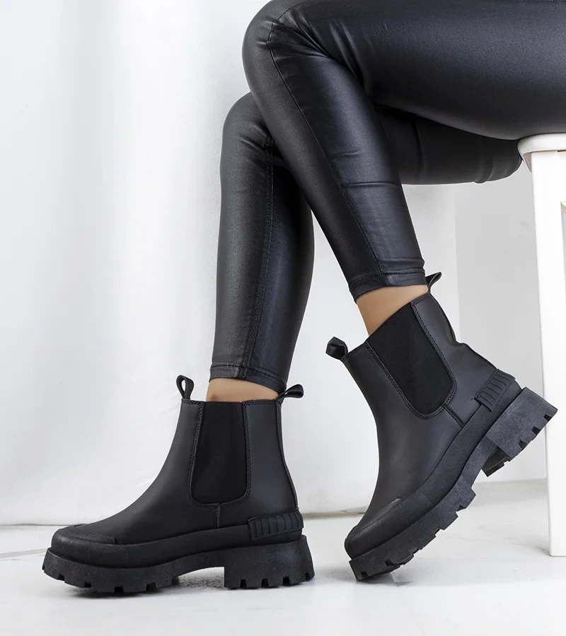 Fekete Kamisa bokacsizma