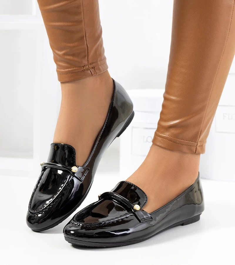 Fekete fényes mokaszin Poppy