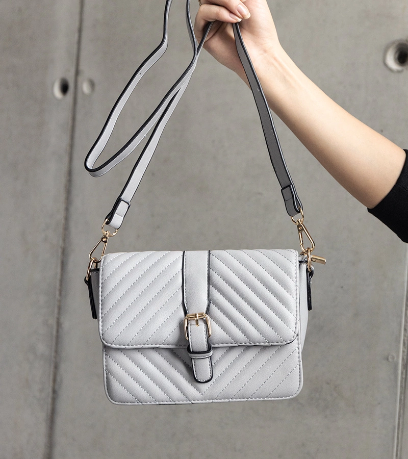 Szürke pikézett Virgilio válltáska