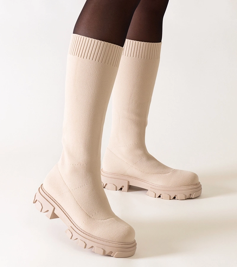 Beige szövet platformos csizma Nazira