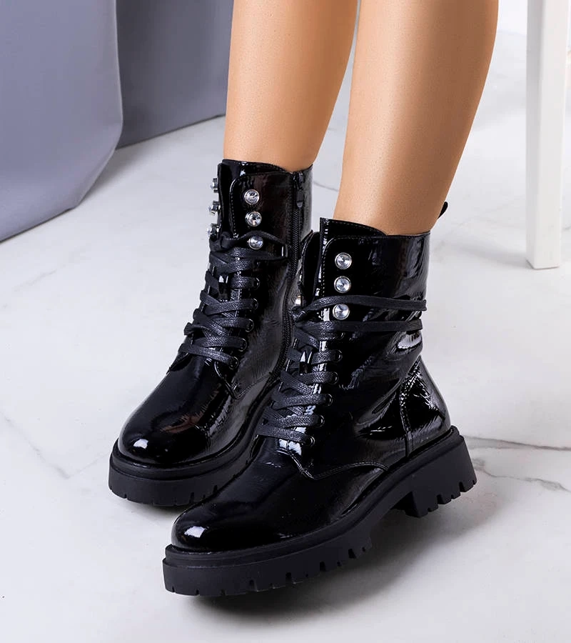 Fekete fényes bokacsizma Kenzie