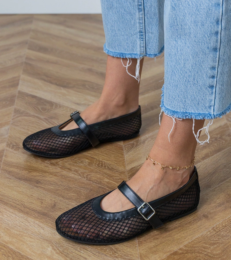 Fekete hálós balerinacipő csattal Turina