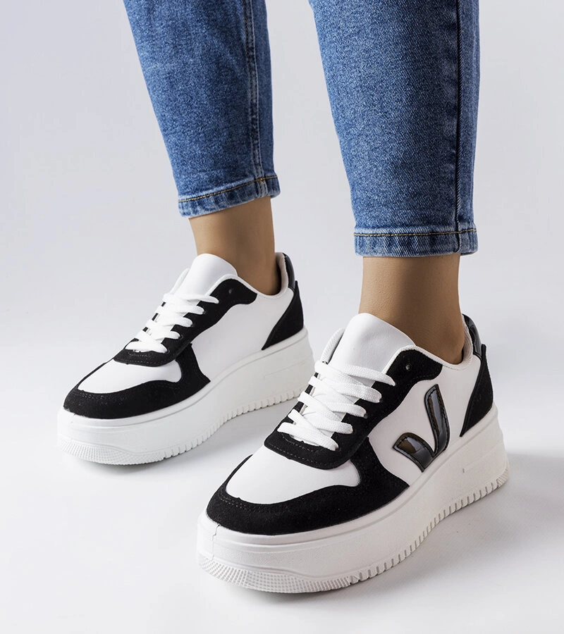 Fekete-fehér platformos tornacipők Plouffe néven