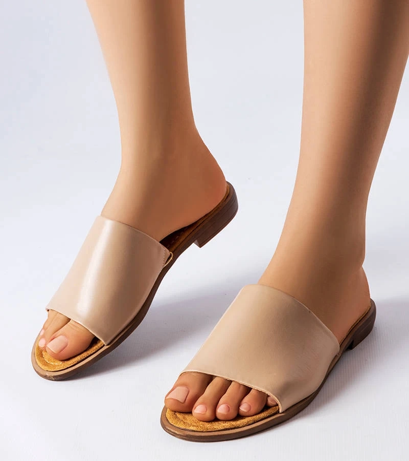 Mainville elegáns szandálok