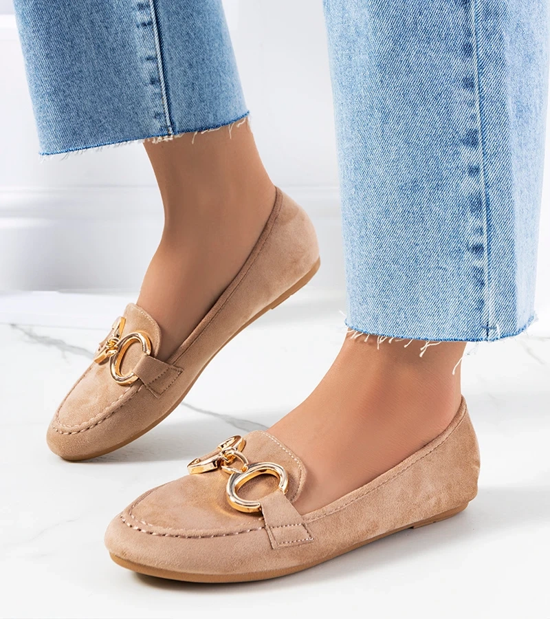 Barna bőrcipő csattal Castor