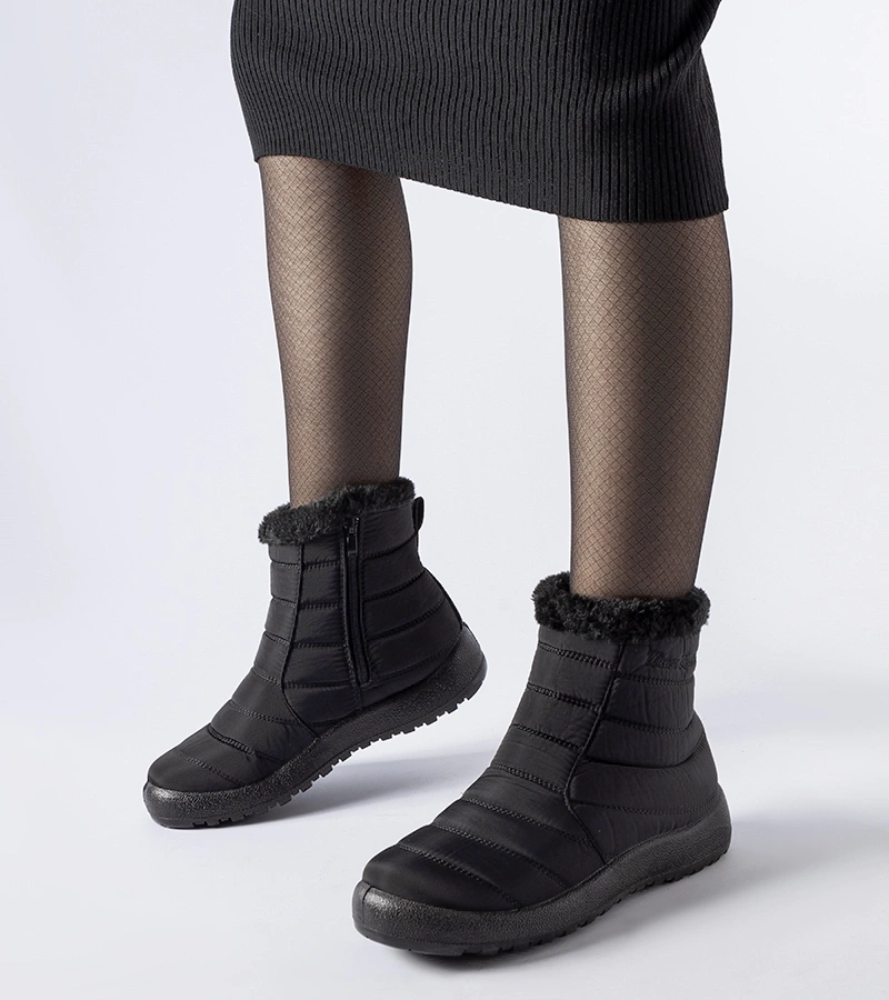 Fekete bélelt hótaposók Valparaiso