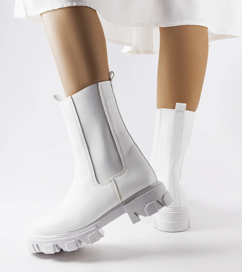 Fehér munkacsizma Vallejo