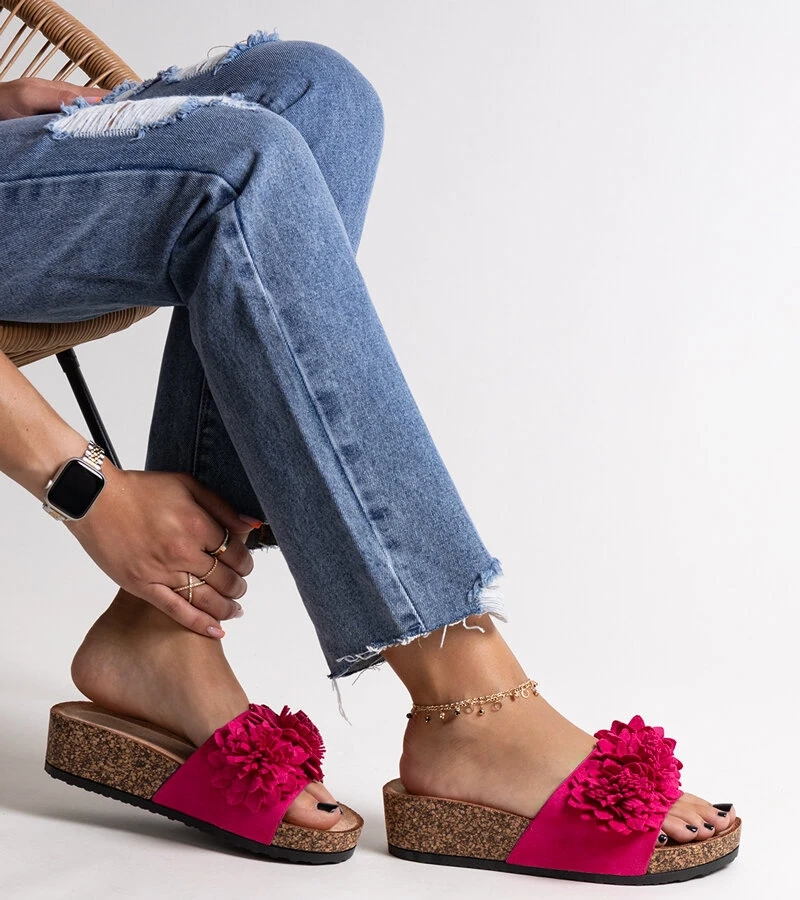 Rózsaszín virágos platformos papucsok Apolonia