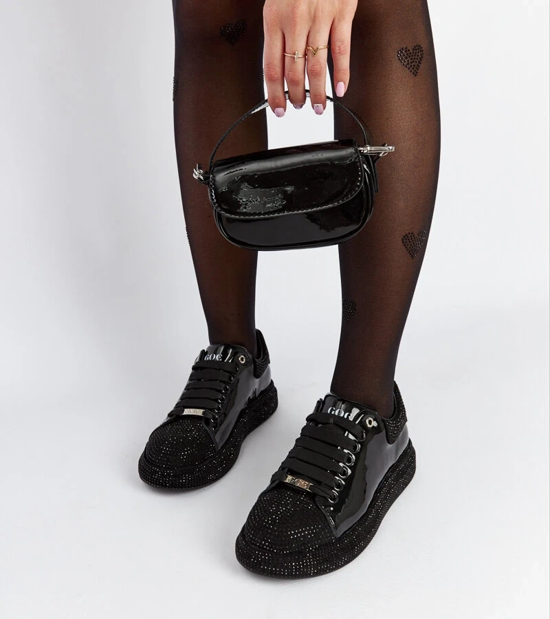 Fekete strasszköves sneakerek GOE NN2N4010