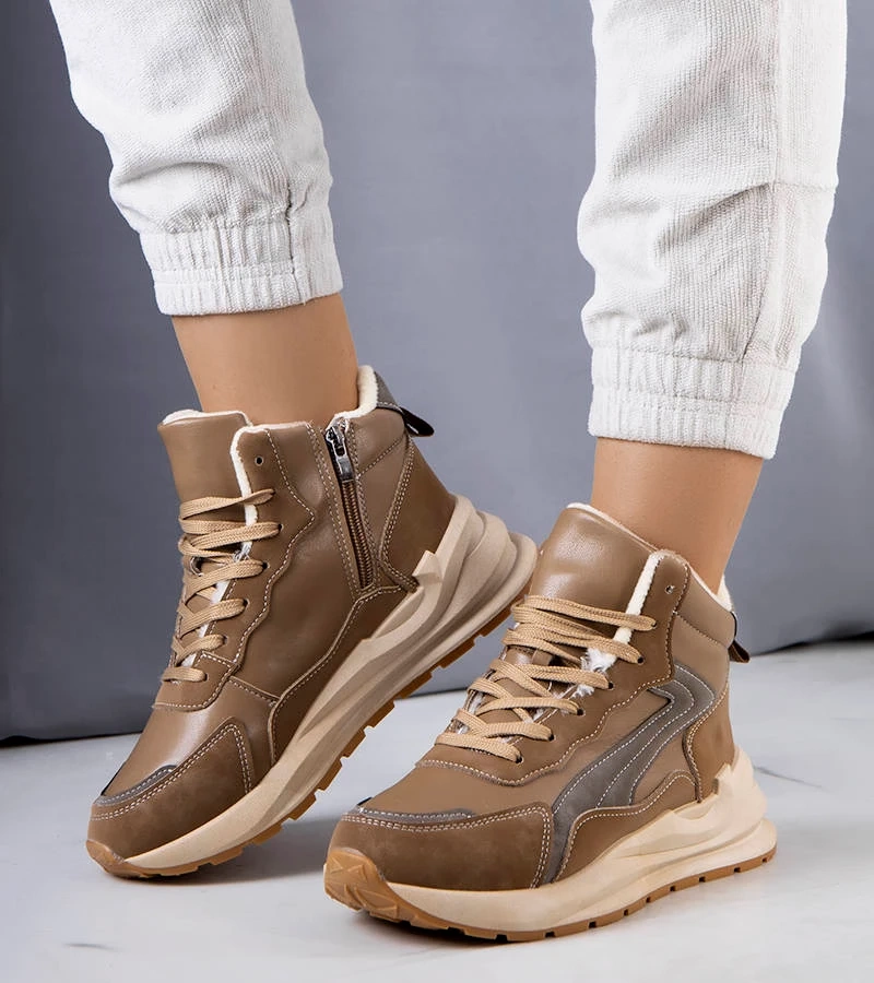 Barna bélelt sneaker Tasma