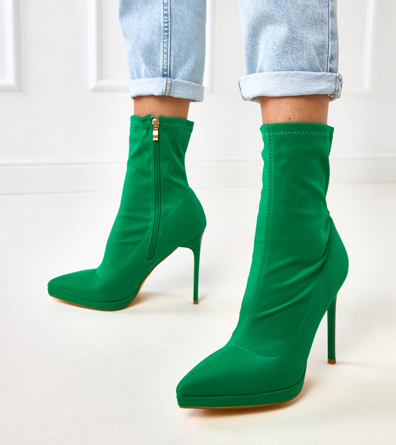 Jaime zöld szatén bokacsizma tűsarkú