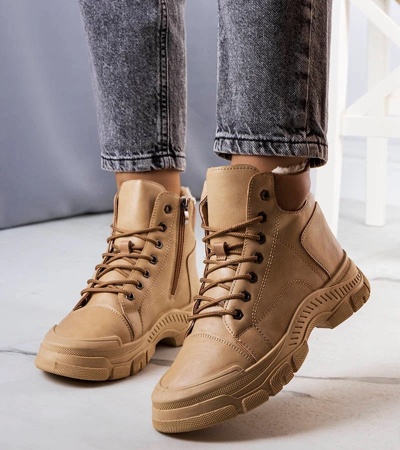 Barna bélelt bokacsizma Dinto