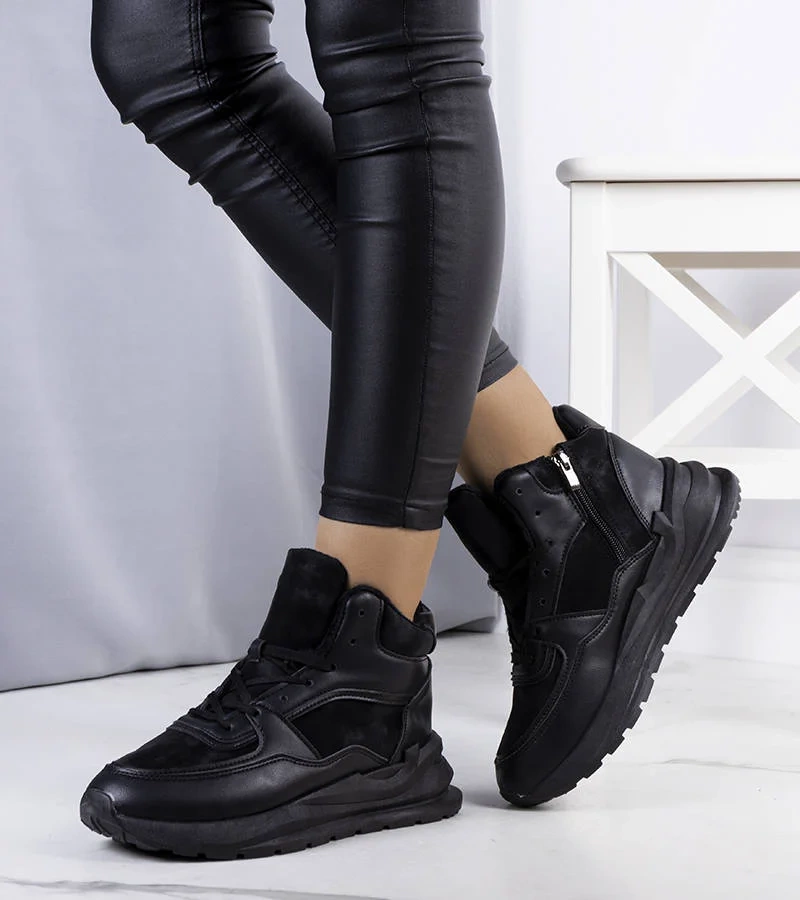 Fekete bélelt cipők Malvern