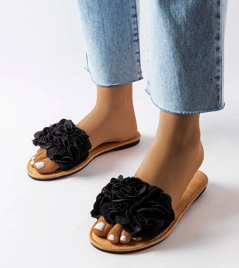 Fekete elegáns papucs Alfrida