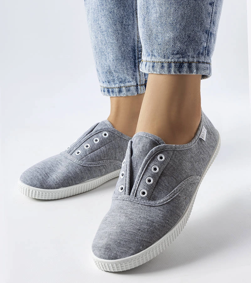 Szürke anyagból készült Florala slip-on teniszcipők