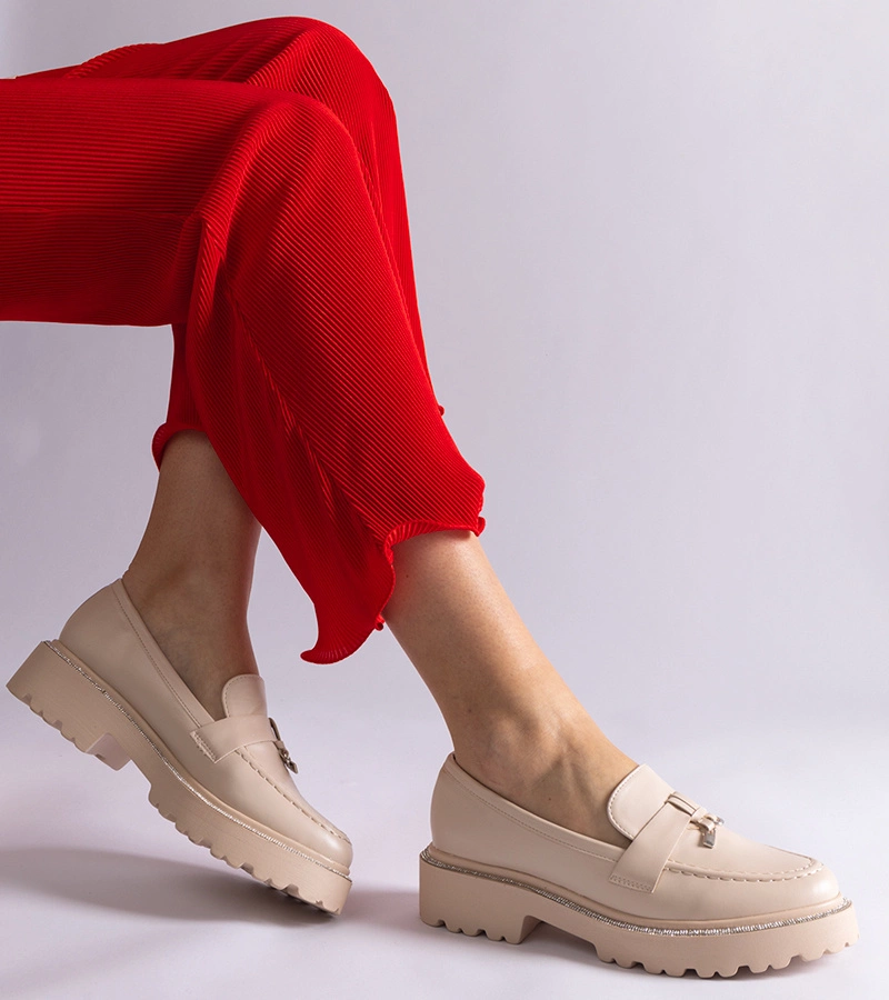 Henley műbőr bézs mokaszinok