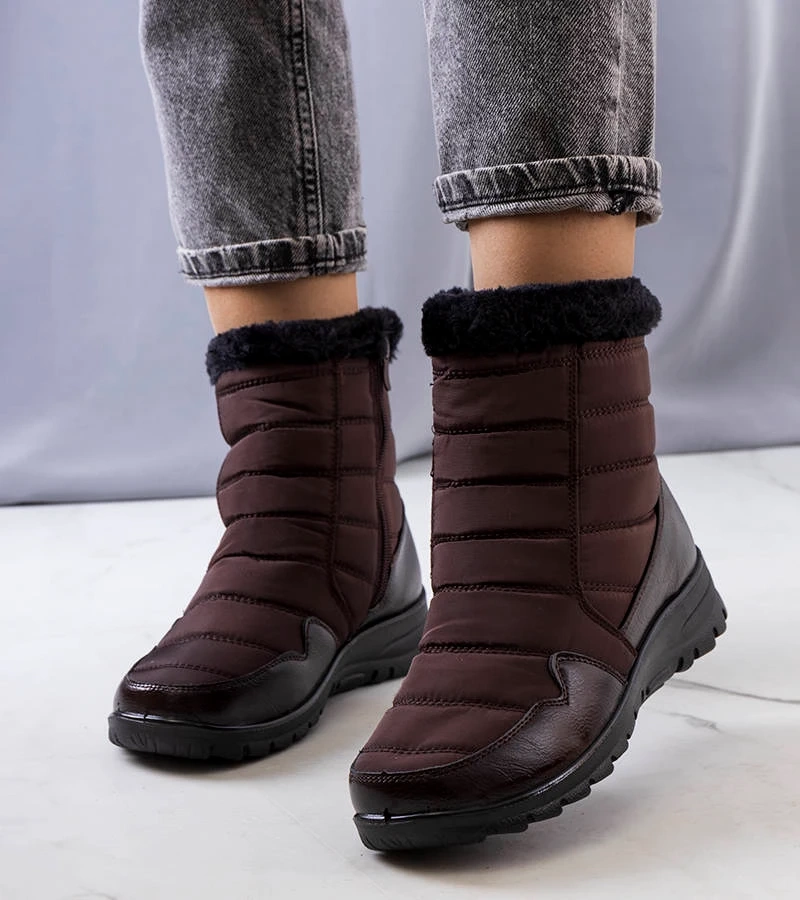 Barna steppelt hótaposó Beau