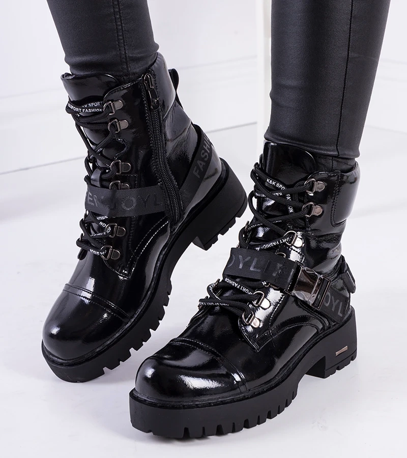 Fekete fényes csizma Rutland