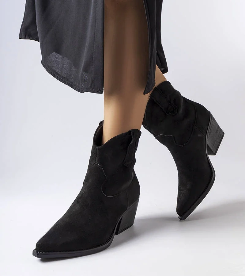 Fekete cowboy csizma Christi