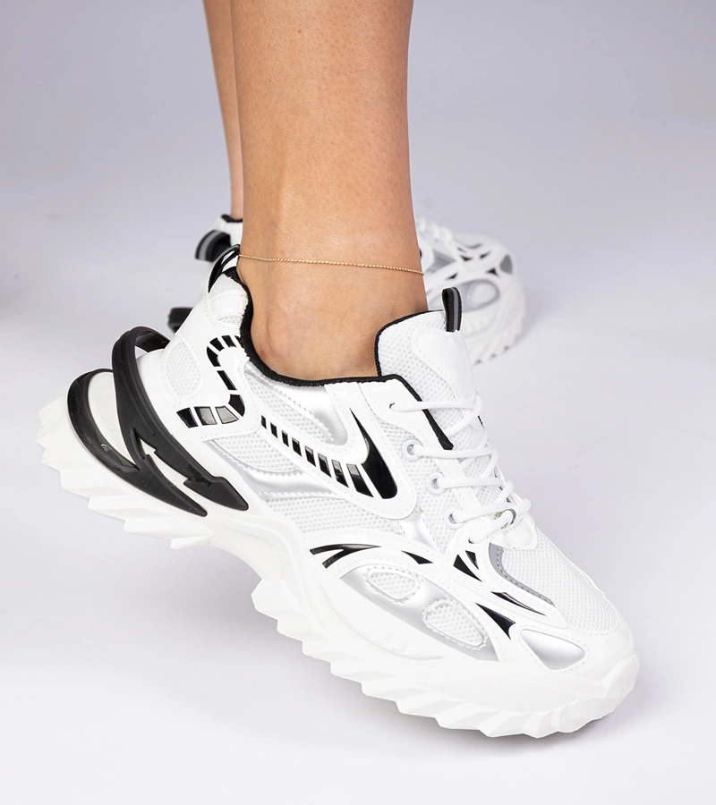 Fehér sportos tornacipő masszív talppal Lirata