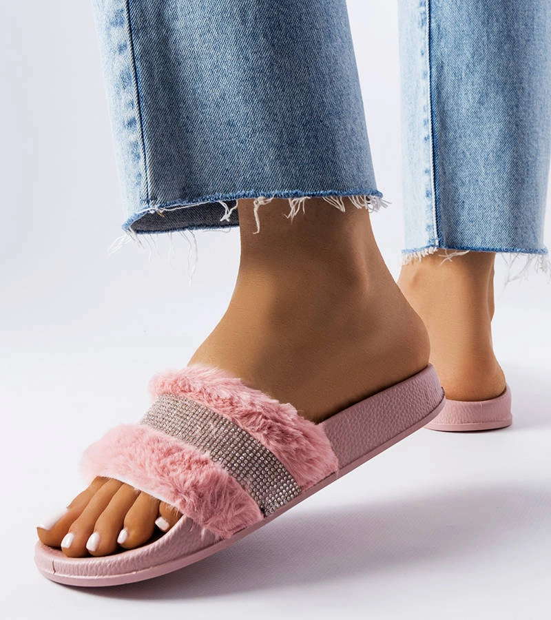 Rózsaszín szőrös papucs cirkónia díszítéssel Carrito