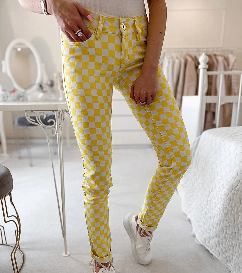 Sárga kockás anyagból készült Bler nadrág