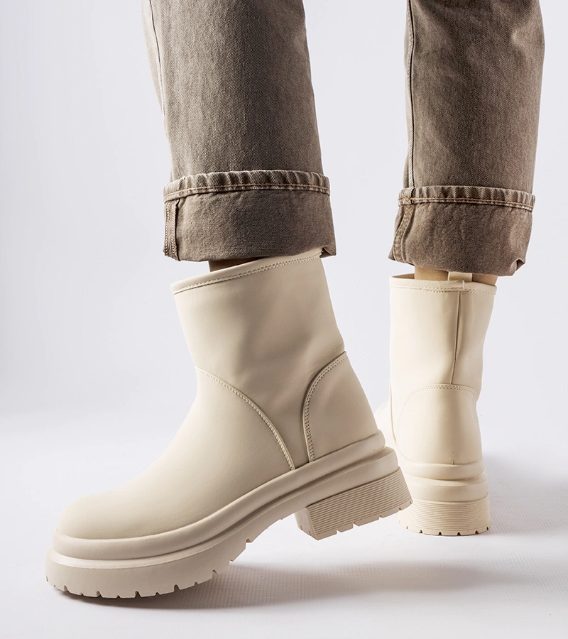 Clotilde bézs gumi bokacsizma