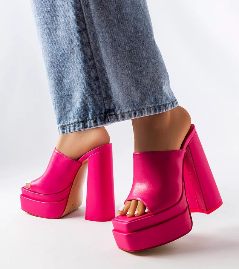 Rózsaszín magas sarkú Mercure papucsok