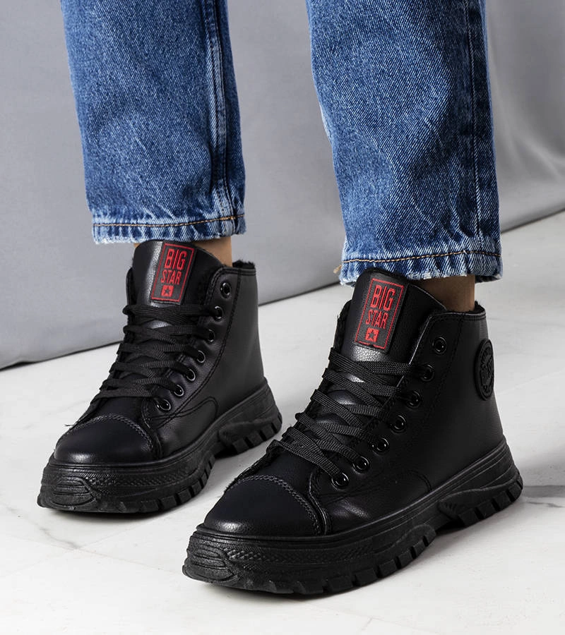 Fekete bélelt tornacipő Big Star GG274537 906