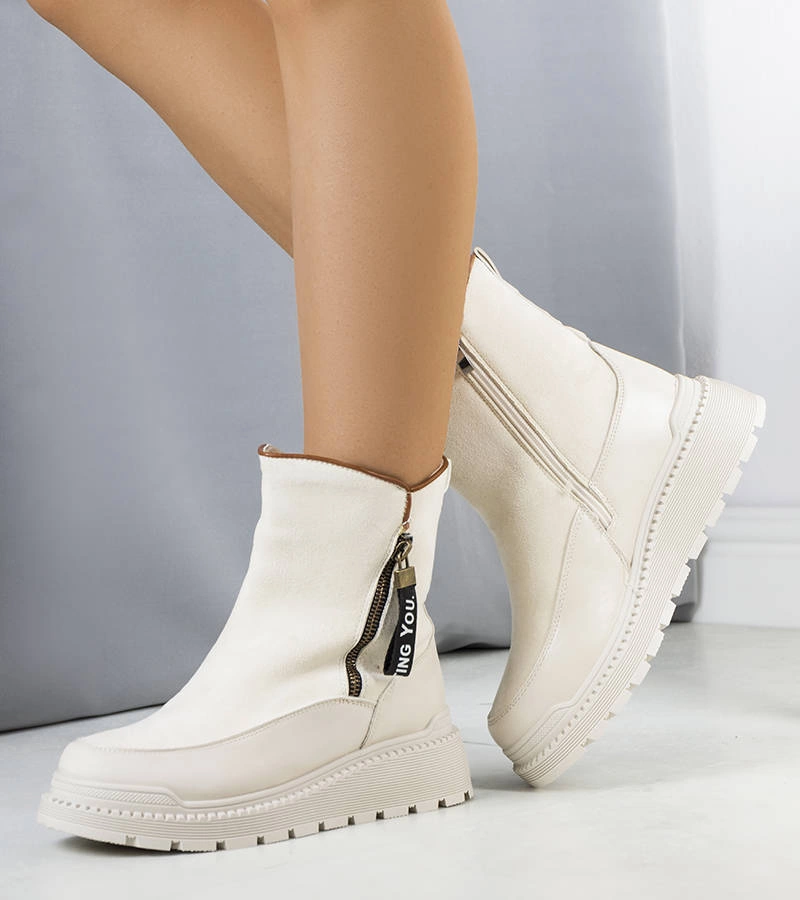 Niklas melegített bézs bokacsizma platformon