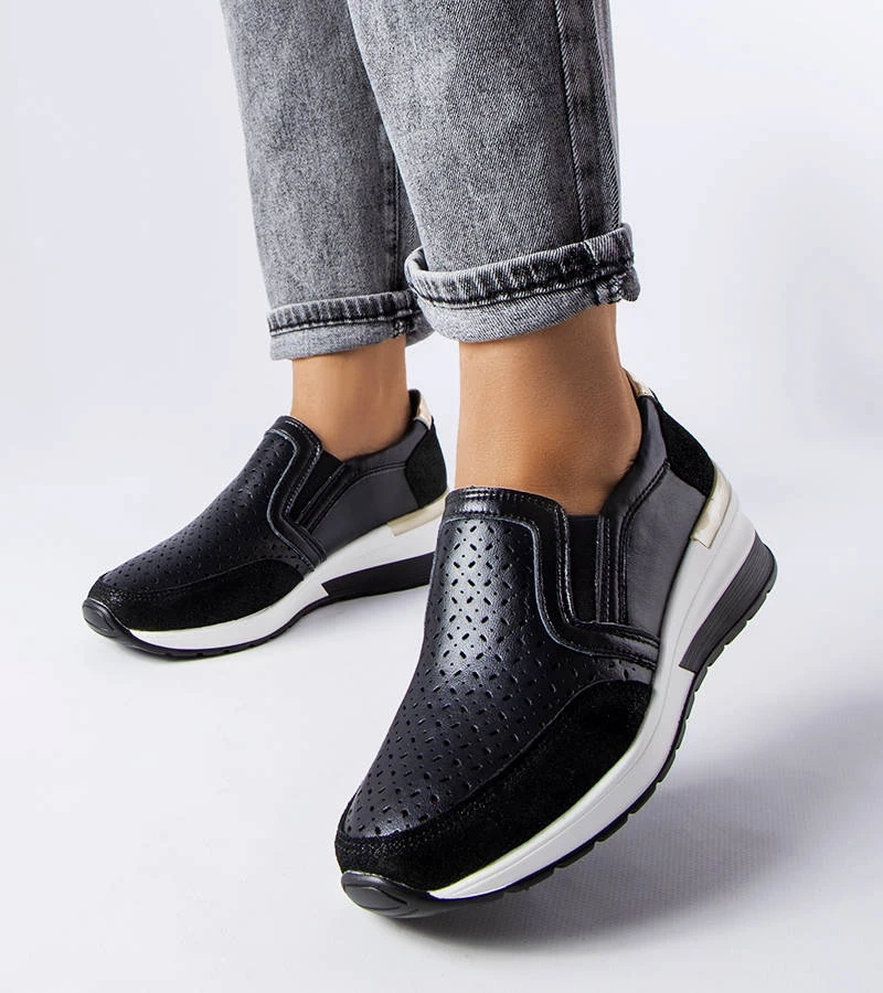 Fekete csipkés platformos tornacipő Vernon