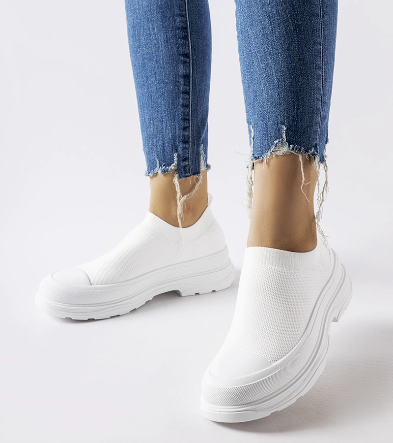 Fehér platformos csúszócipők Baratili