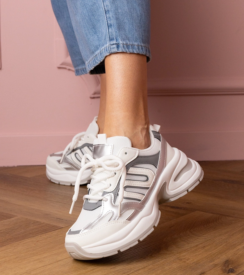 Fehér sportos tornacipők masszív talppal Aries