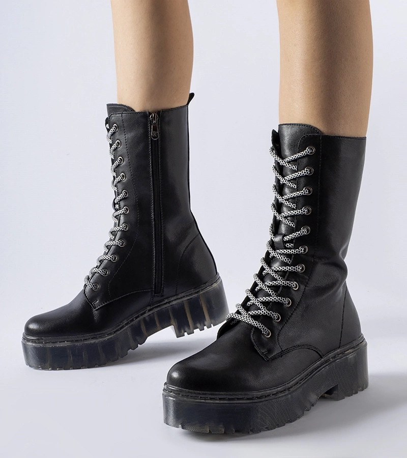 Fekete bőrcsizma Charlton DN19-7815A BLACK