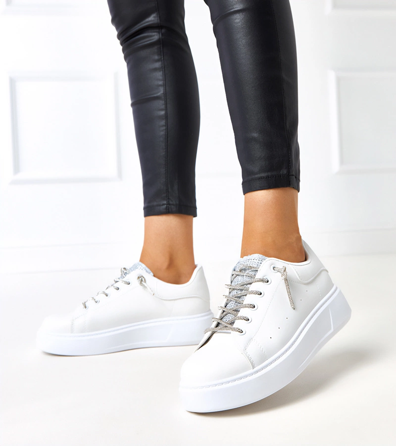 Asmait díszes fehér tornacipő