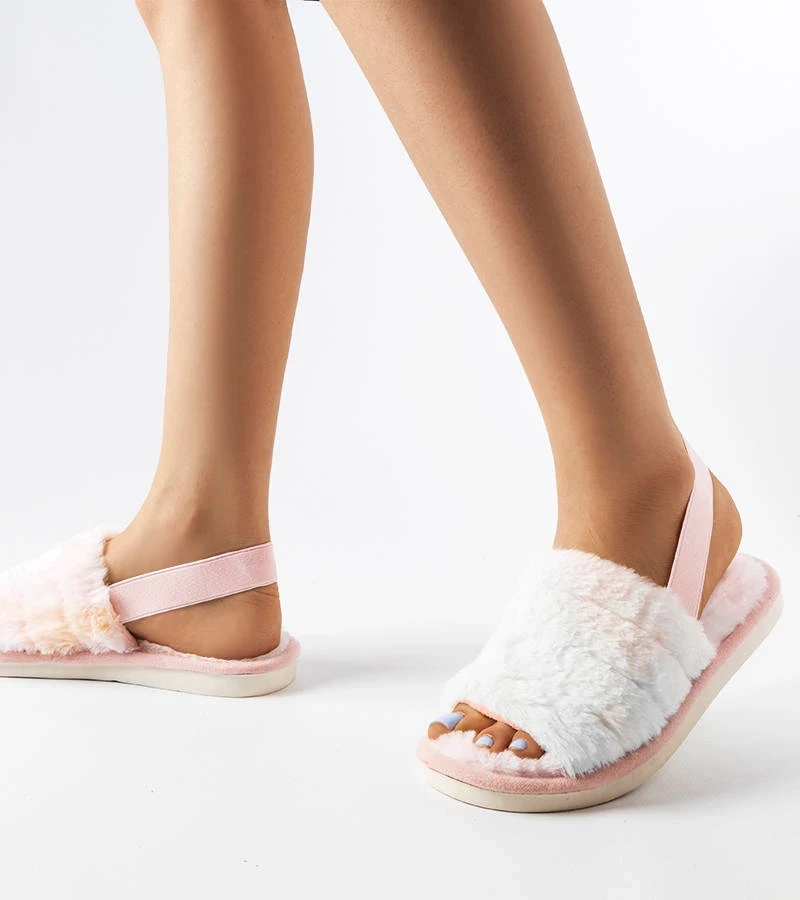 Dinar világosrózsaszín papucs