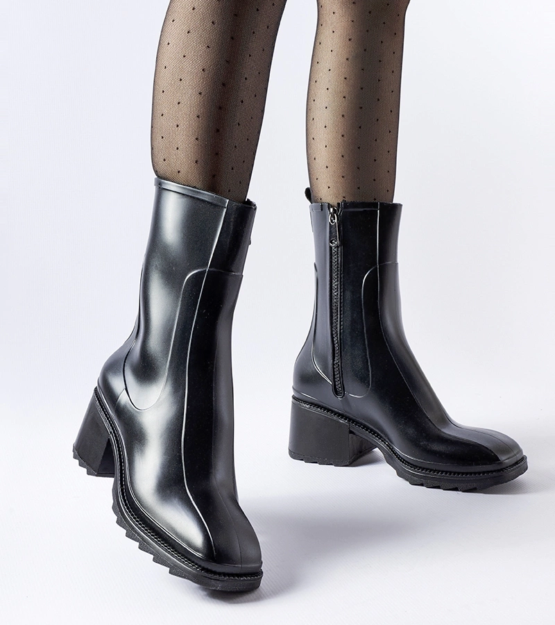 Fekete cipzáras gumicsizma Maggiore talppal