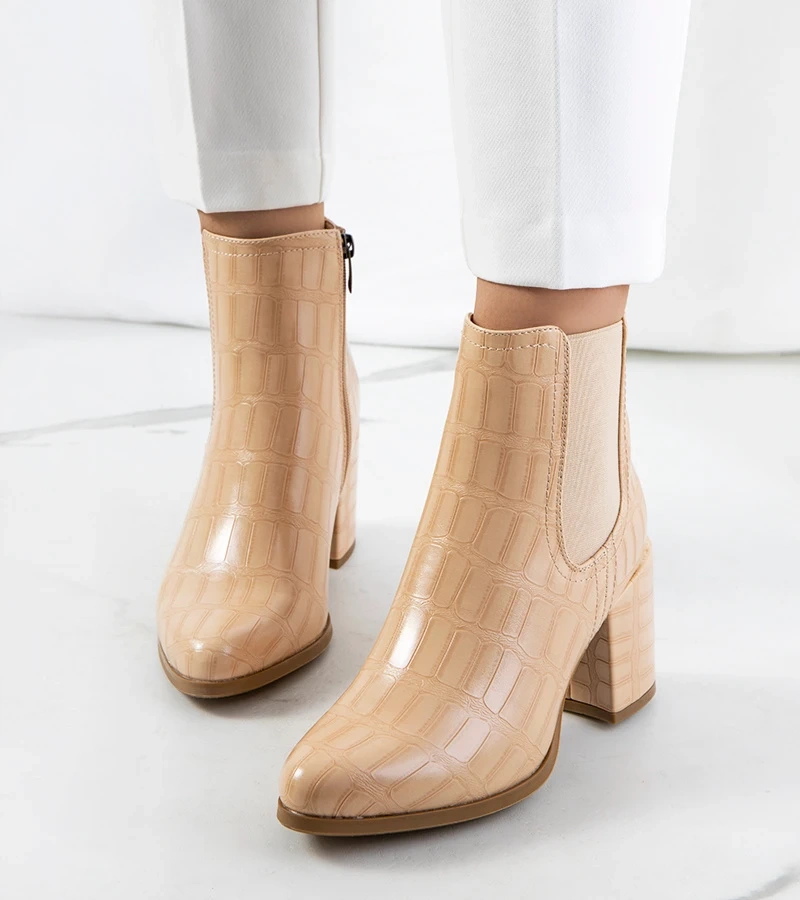 Easthaven bézs bokacsizma