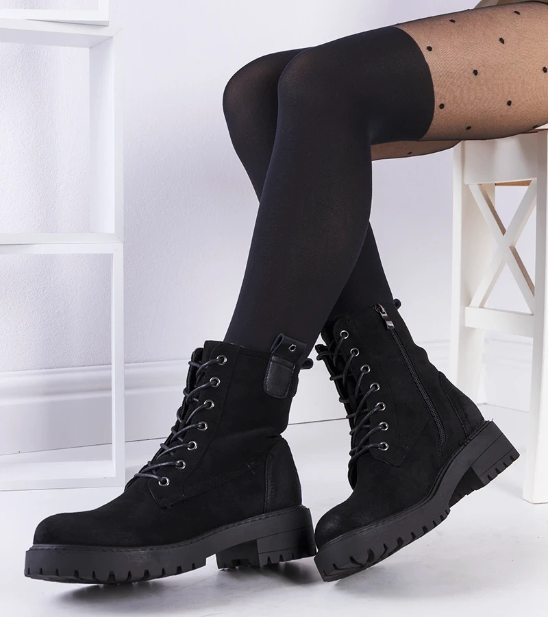 Fekete műszőrme Wellspring bakancs