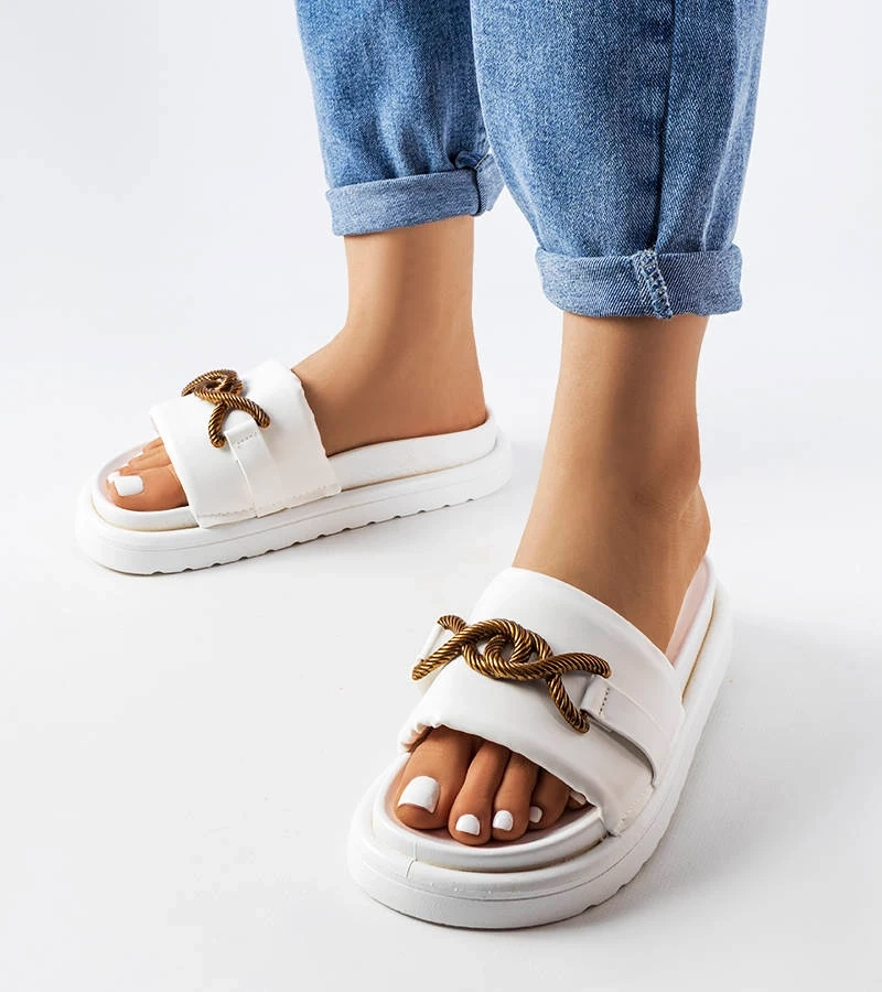 Frédérique fehér platformos papucs