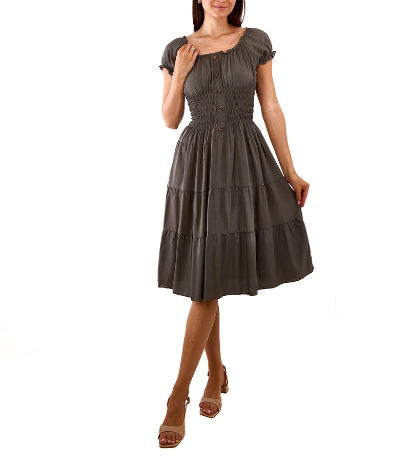 Balita ráncolt zöld ruha