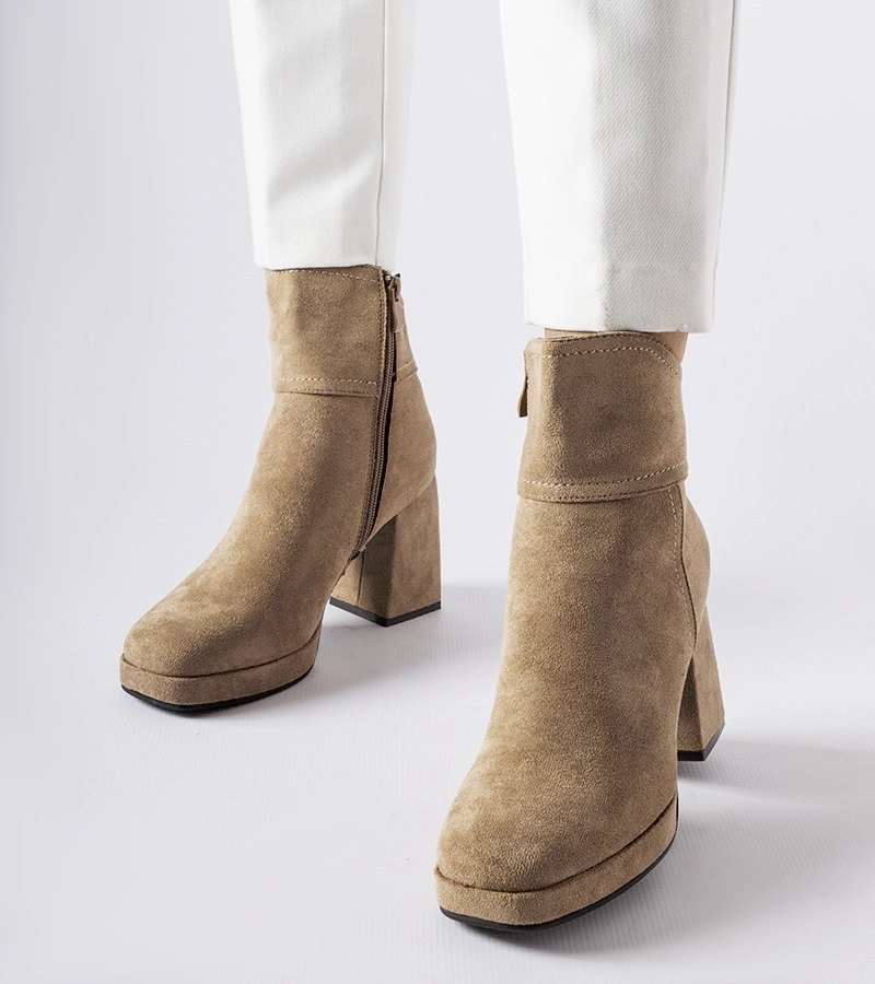 Szürke bokacsizma vastag sarokkal Itaf