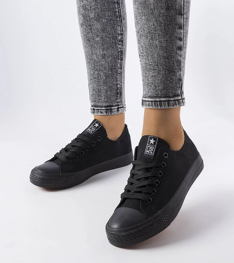 Fekete anyagból készült Beaupré tornacipők