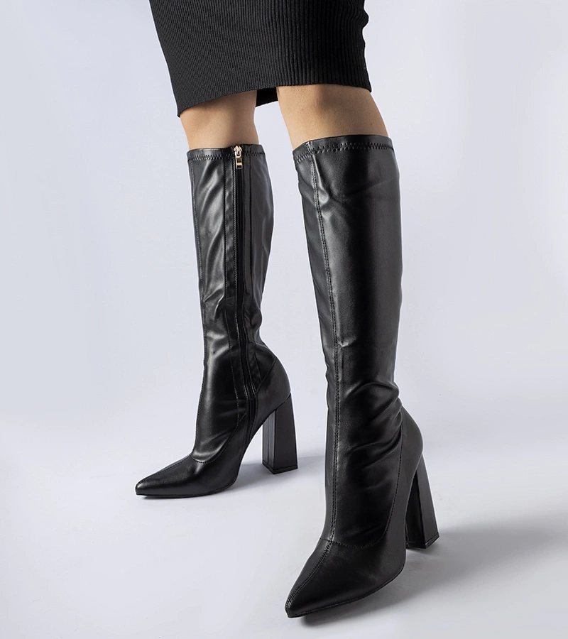 Fekete magas sarkú Abelino csizma