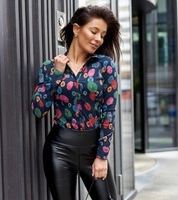 Tengerészkék || Sokszínű