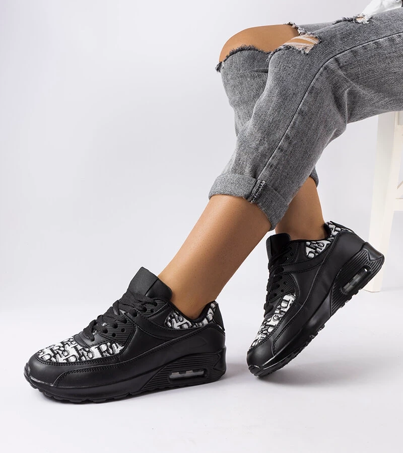 Fekete mintás betétes Brattiro tornacipők