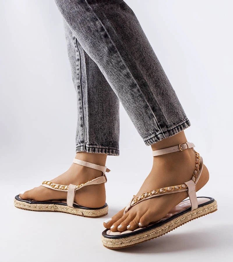 Varieur díszített láncos bézs szandál